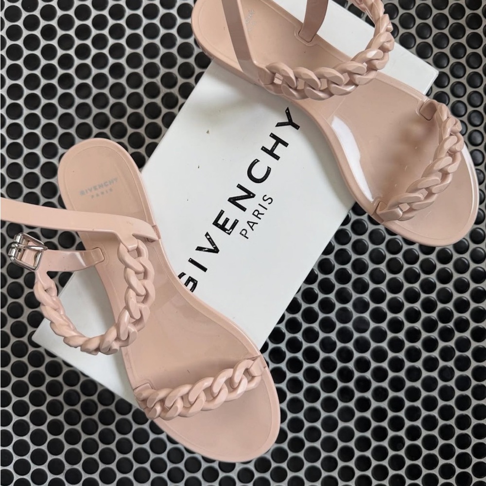 Givenchy Women's Blush Sandals